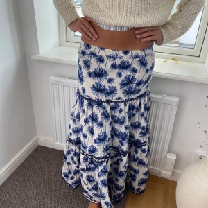 Maxikjol - Snyggaste kjolen som är super lång!! Köpt på Zara förra säsongen