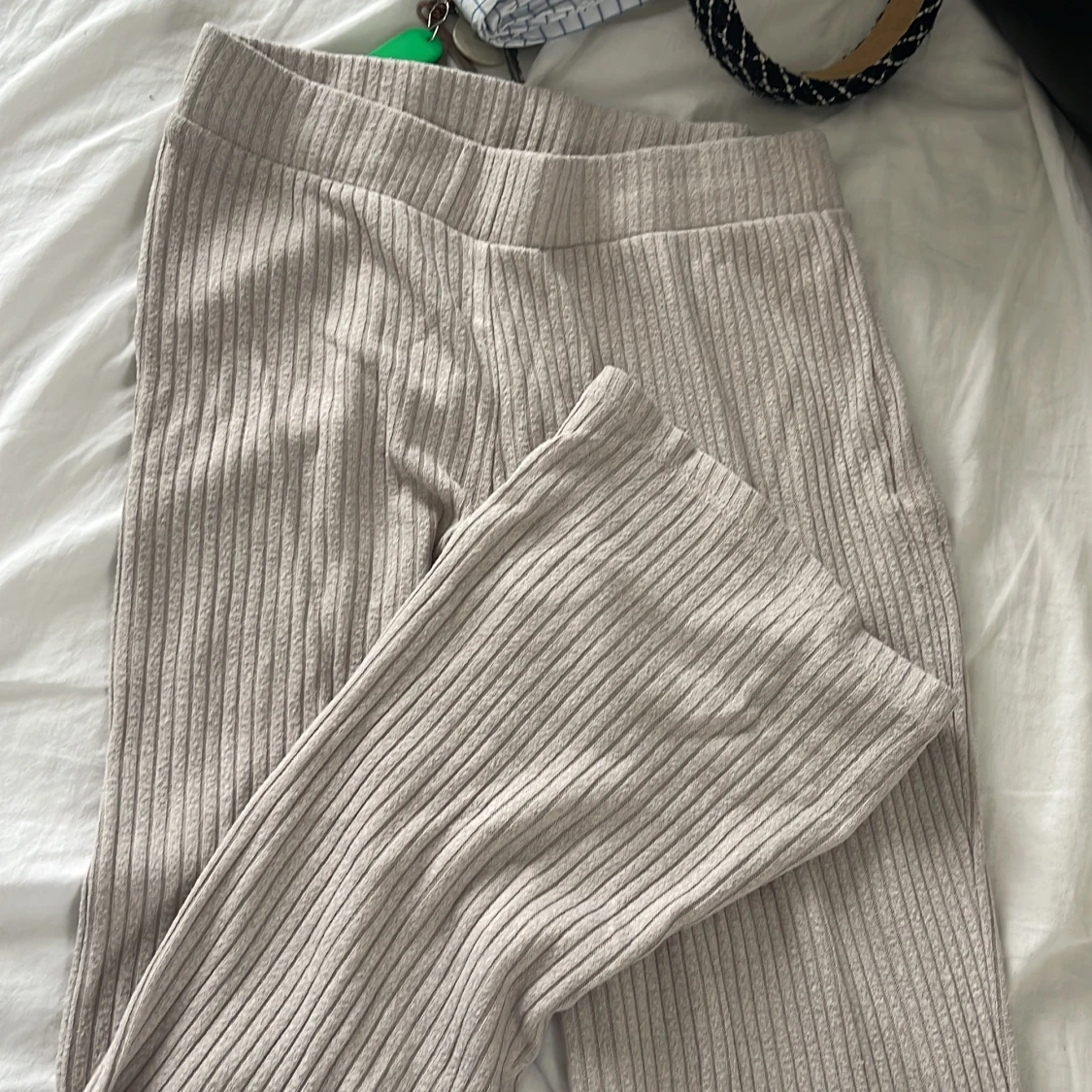 Mysbyxor från Gina tricot