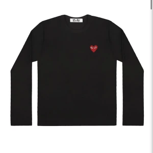 Comme des garcons - Superfin svart långärmad tröja från comme de garcons. Helt ny. Nypris 995 ❤️👀