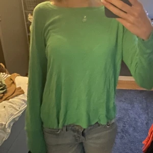 Zara tröja - Suuuuuuuper skön runt stickad fara tröja i storlek S knappt använd🩷🥒