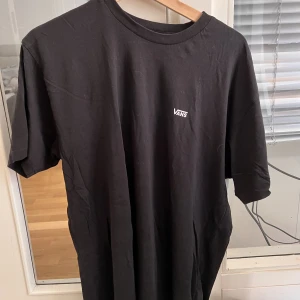 Vans Tshirt - Oversized tshirt i storlek L. Utmärkt skick, och supermjukt bra material.