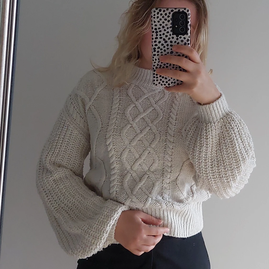 Vit stickad tröja - 90