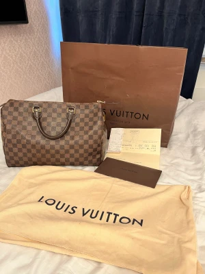 Louis Vuitton speedy demier  - Postar spårbar 