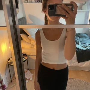 Vitt linne - Perfekt vitt linne till sommaren🤍