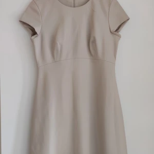 ZARA beige leather dress - Leather-like material, short dress, worn only once, in good shape.