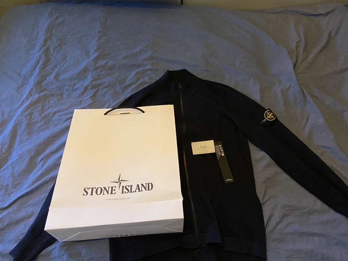 Stone Island Logo-Patch Zipped High-Neck Sweatshirt stl M