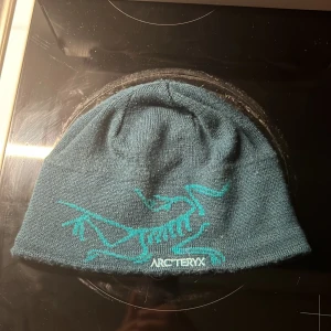 Arcteryx mössa - Fits all