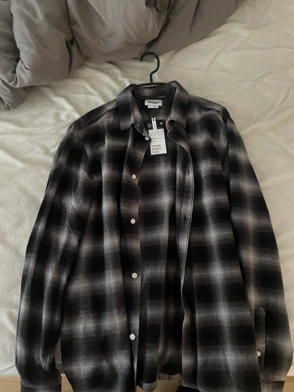 Skjorta från weekday