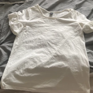 Tröja - Volang t shirt