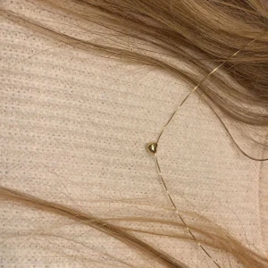 halsband  - jätte fint halsband från guldfynd, användt typ 2ggr köpte för 1900kr. Pris kan diskuteras💗💗