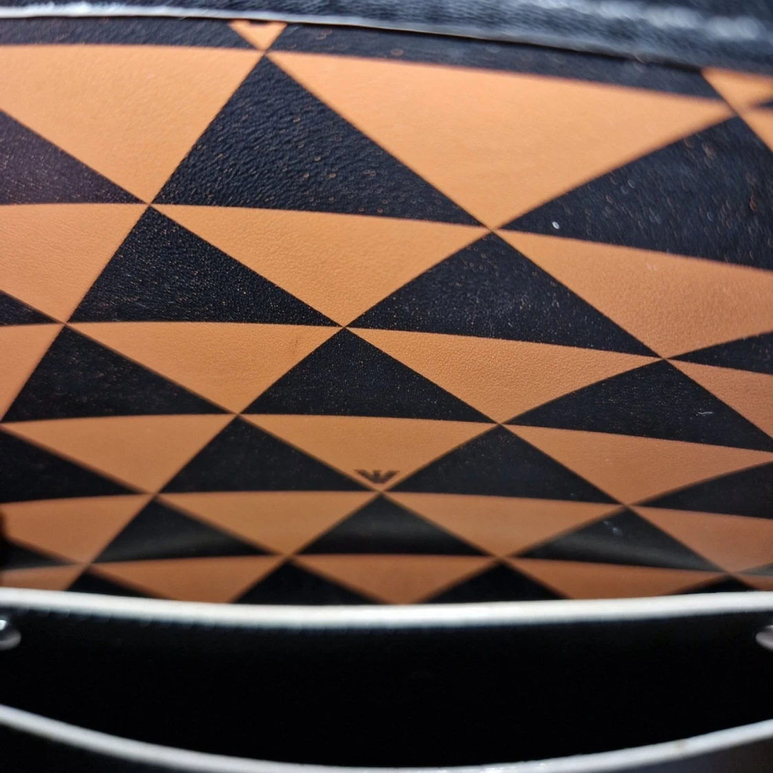 Armani handväska - 91