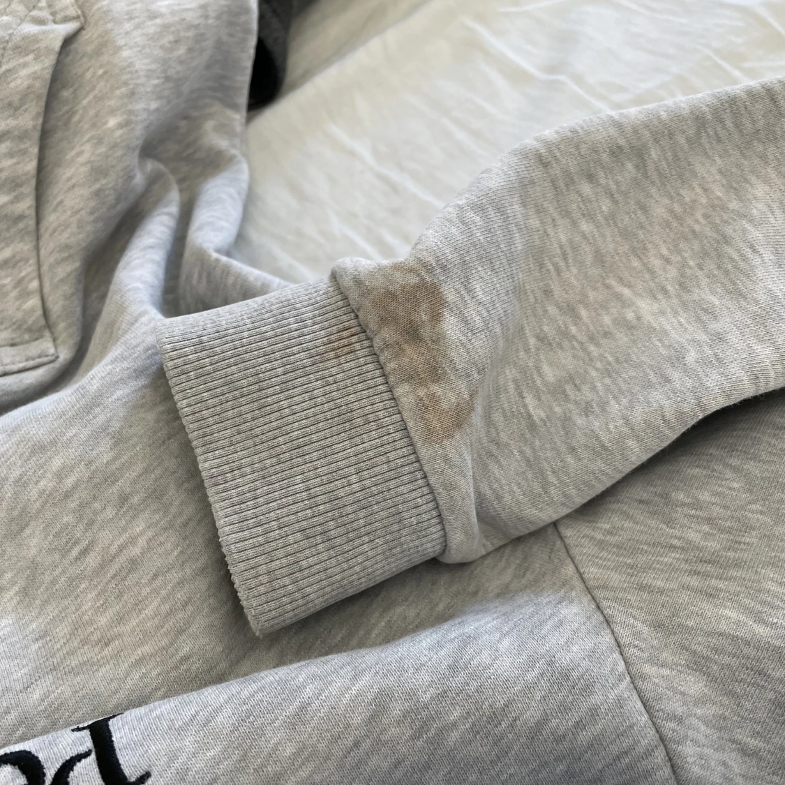 Peak performance hoodie  - 91