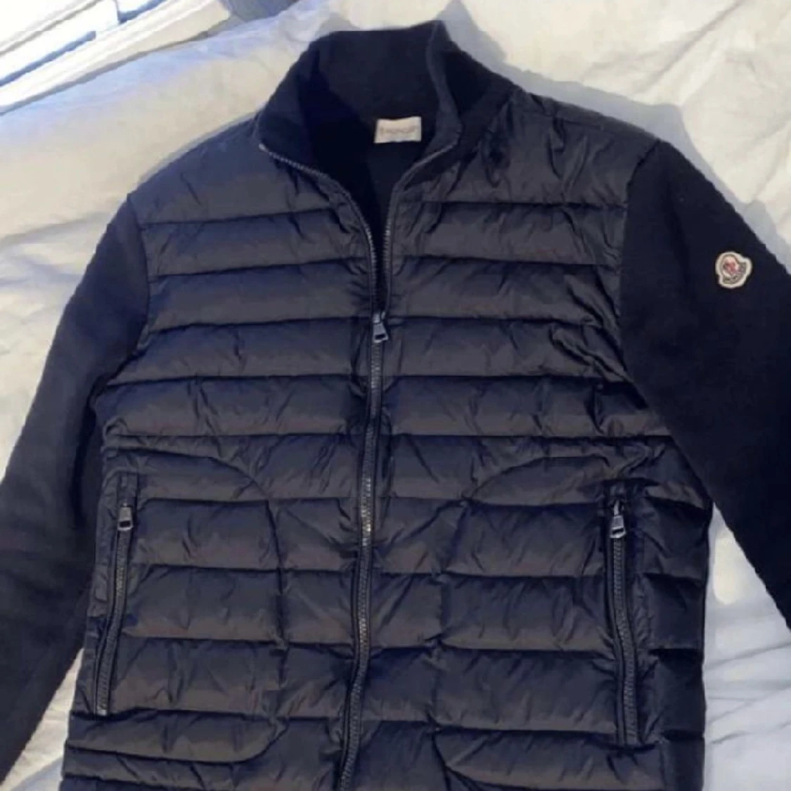 Moncler cardigan äkta