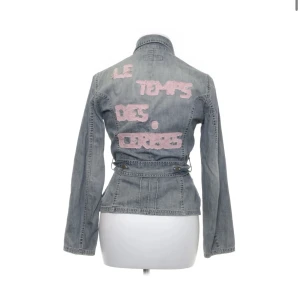 Jeansjacka - Intressekoll på min coola jeansjacka💖
