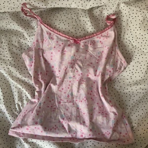 Söt topp - En super gulli topp jag köpt second hand