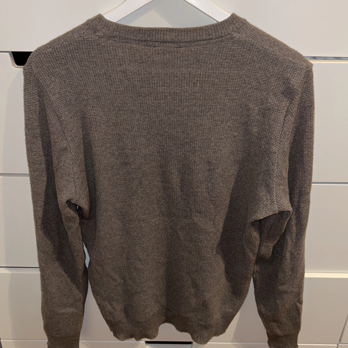 En grå/brun tjocktröja i 100% merinoull från Stenströms i strl L. - 91