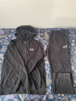 EA7 dress  - Storlek L passar även M perfekt 