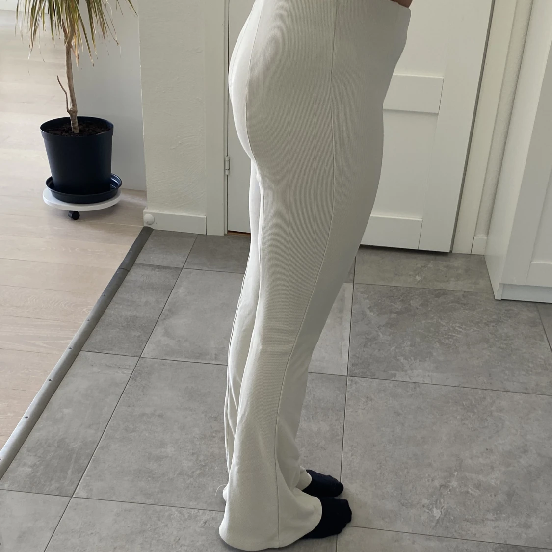 Byxor (utsvängda)  - 91