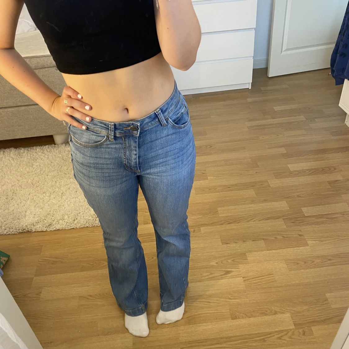 Blåa bootcut jeans