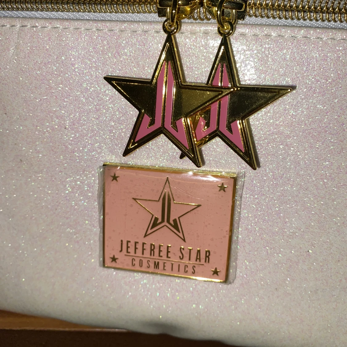 Jeffree star necessär  - 75