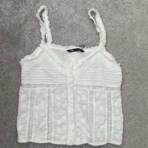 Topp - Topp från Zara, oanvänd!