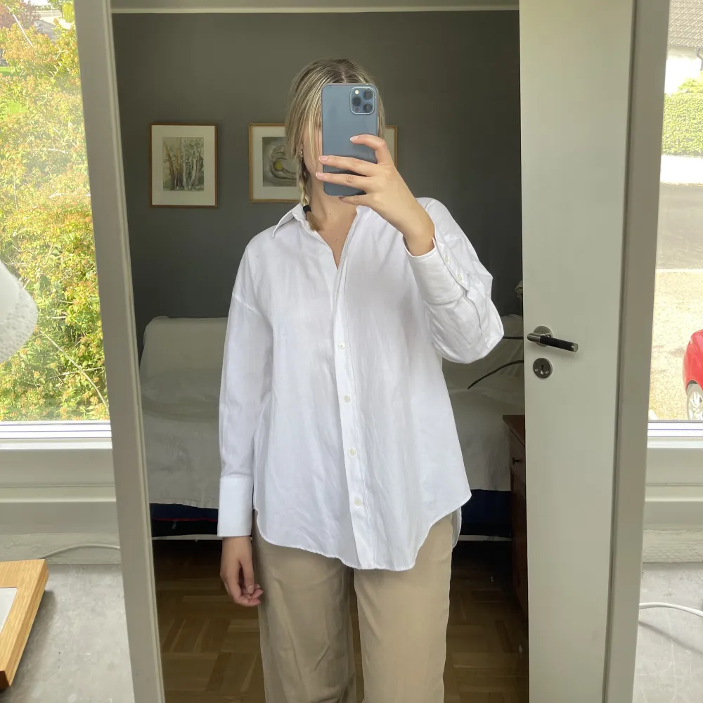 Oversized skjorta frön Zara!   Strlk: S Skick: som ny . Skjortor.