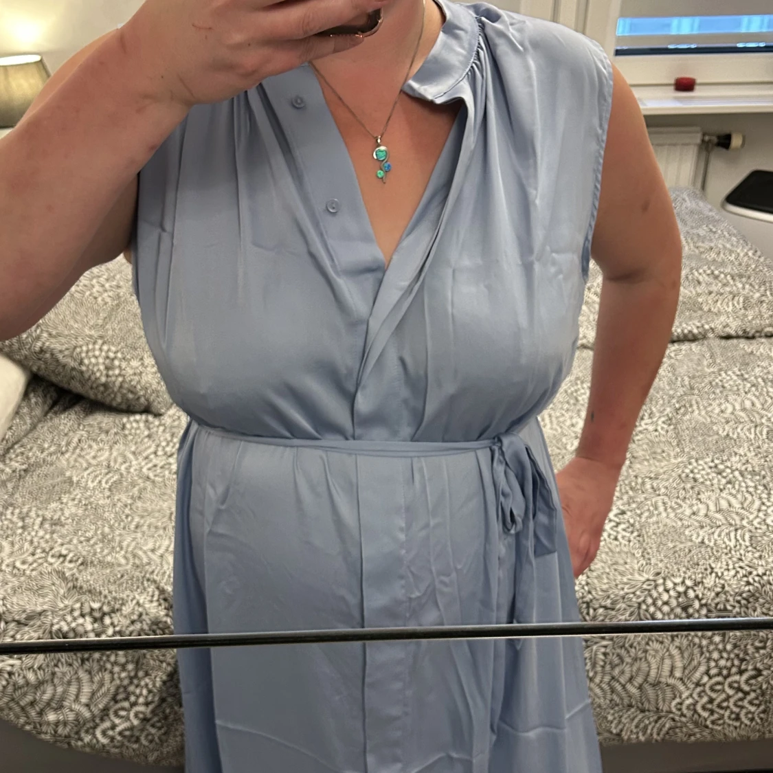 Satin ljusblå maxiklänning ny XXL