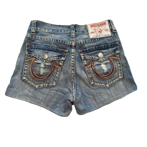 True religon shorts - True religion shorts. Står srtl 34 men skulle säga mer som en 30🌟