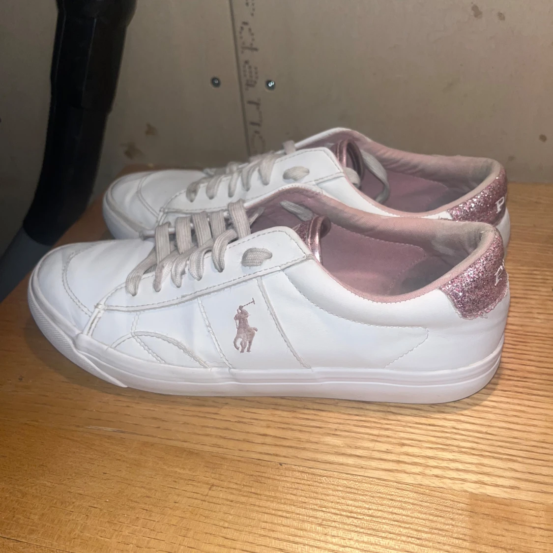 Vita sneakers från Polo Ralph Lauren - 2