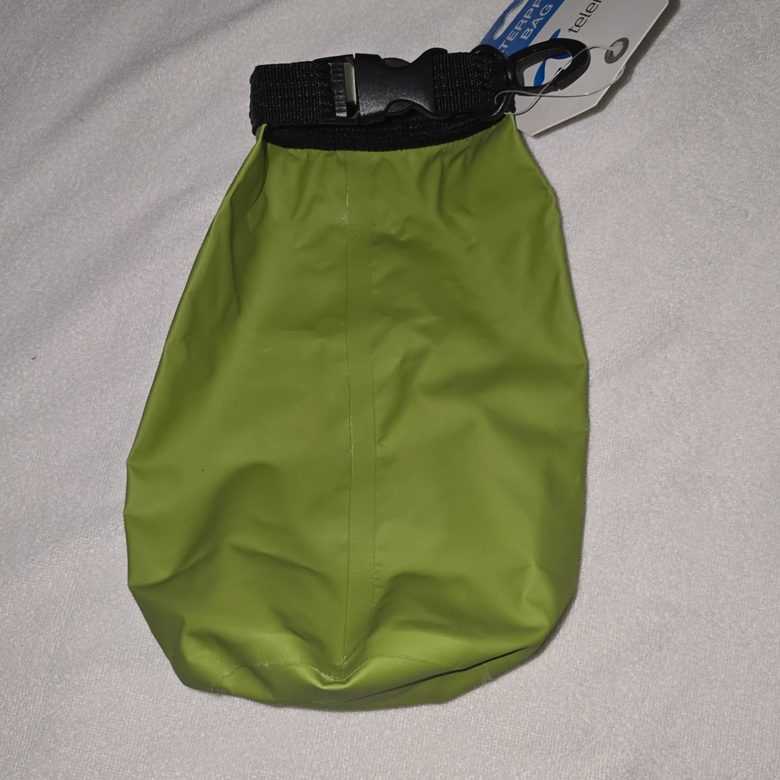 Grön vattentät väska från Telenor - 1