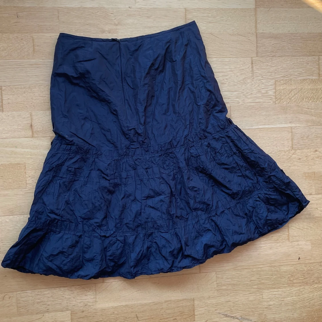 Mörkblå kjol från Oui Moments - 1