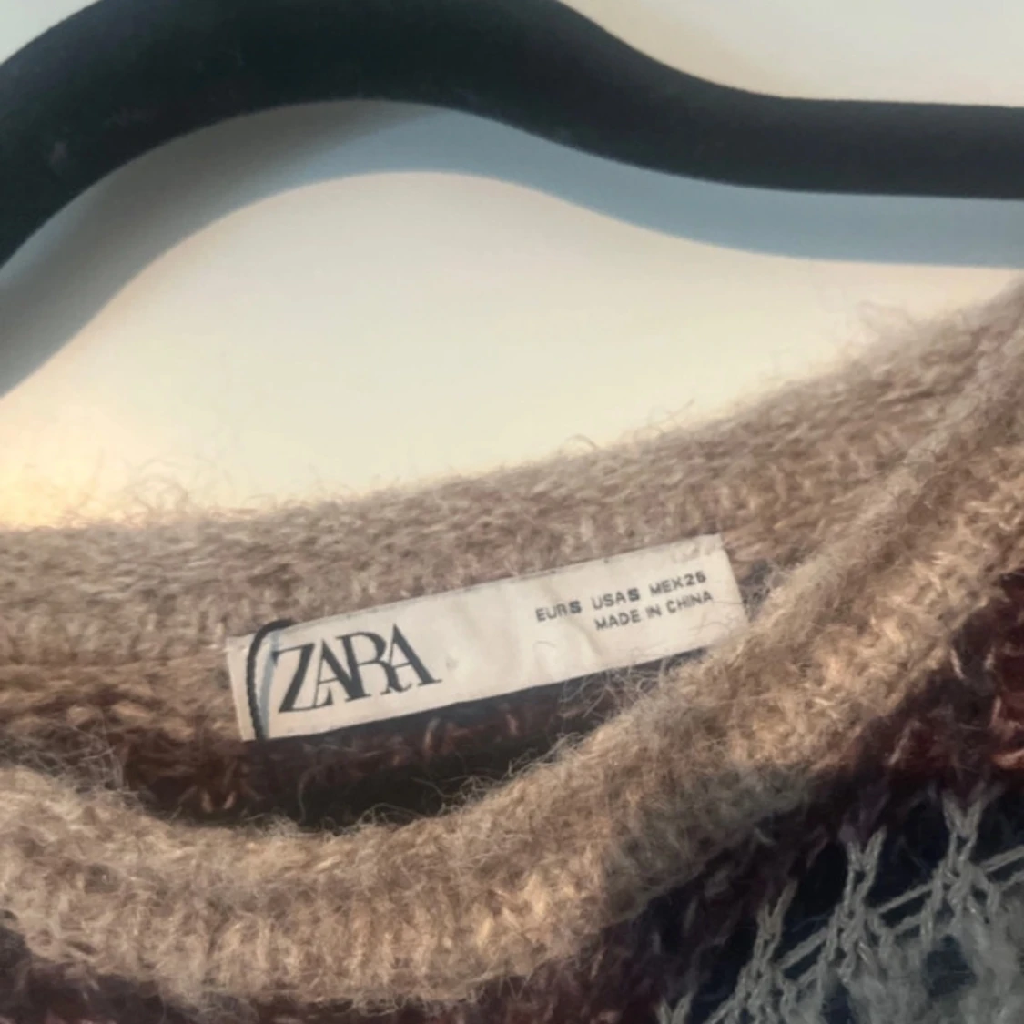 Randig stickad tröja från Zara - 2