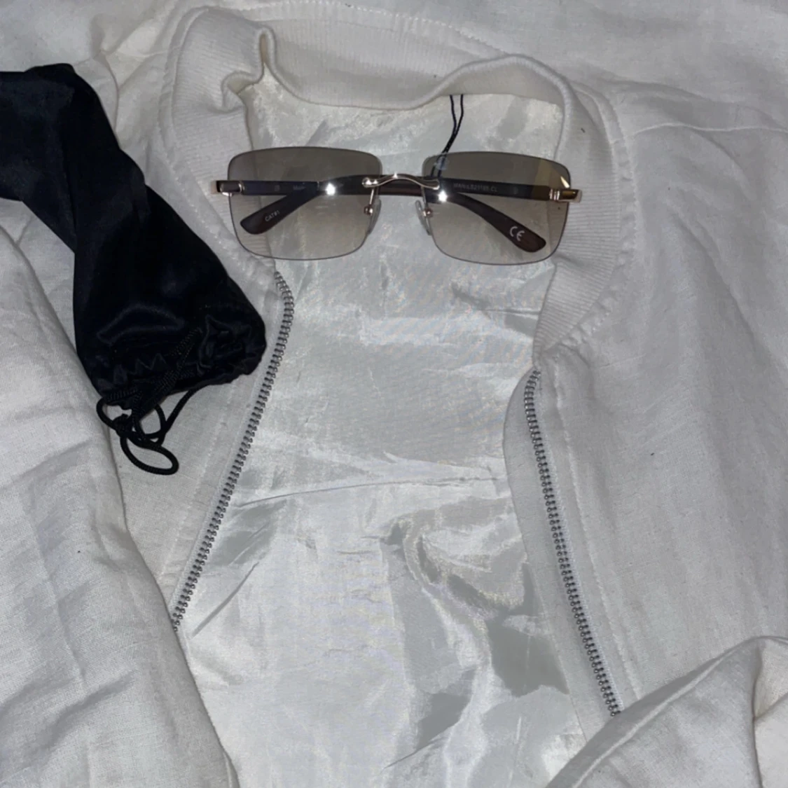 Vit bomberjacka från MAN - 2