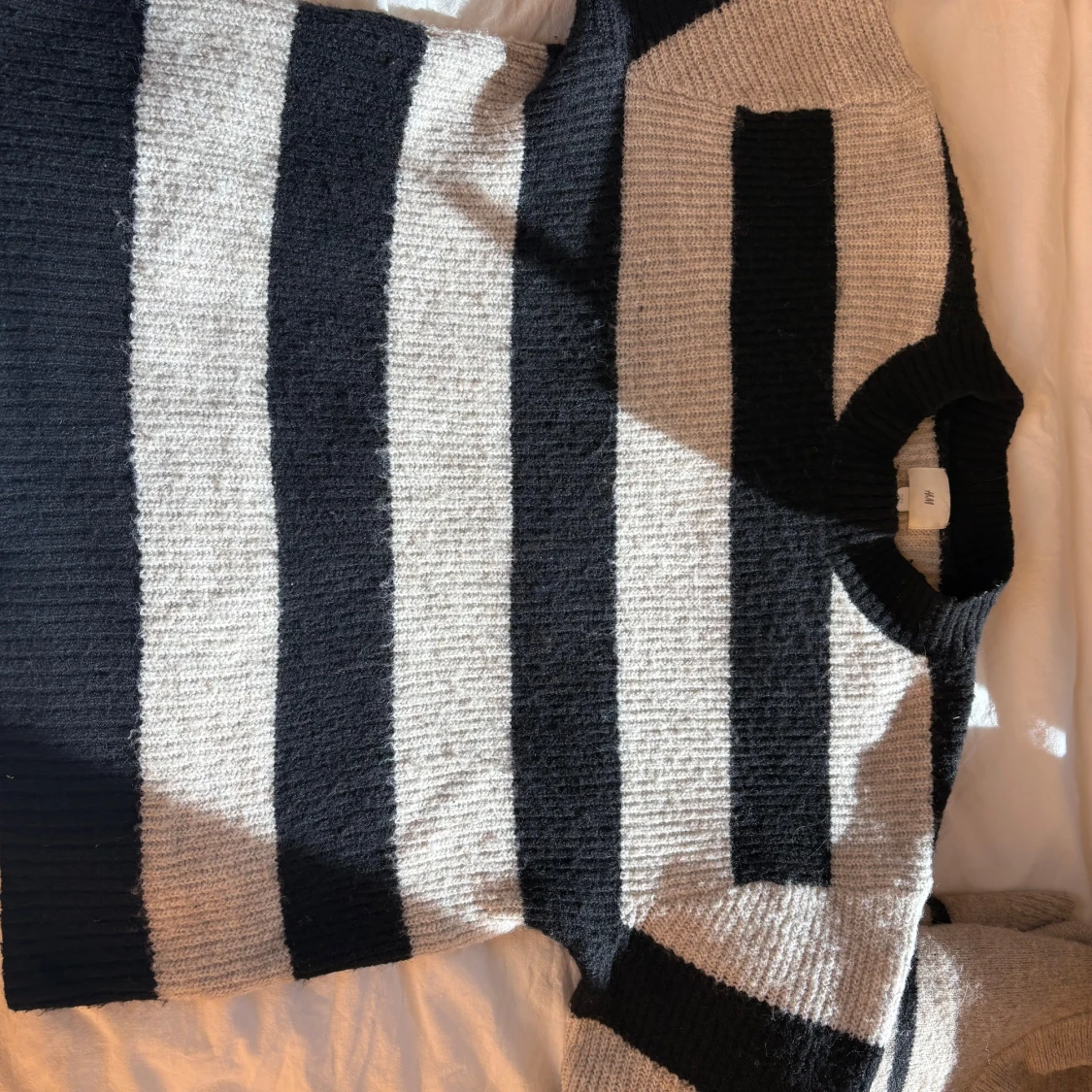 Randig stickad tröja från H&M - 2