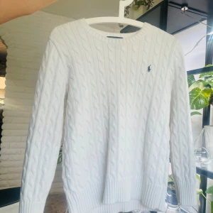 Ralph Lauren  - Ralph Lauren stickat tröja  14-16 L  