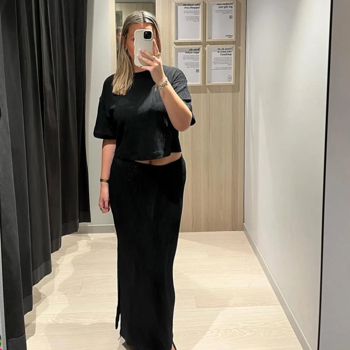 Sett med matchande kjol och topp - 1