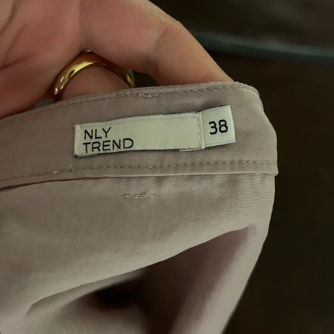 Beige omlottkjol från NLY Trend - 1