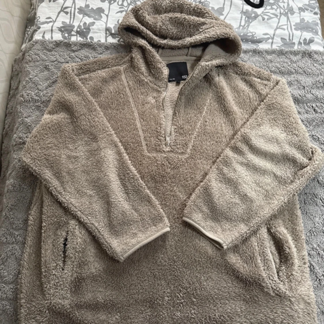 Beige fleecehoodie från 157, M