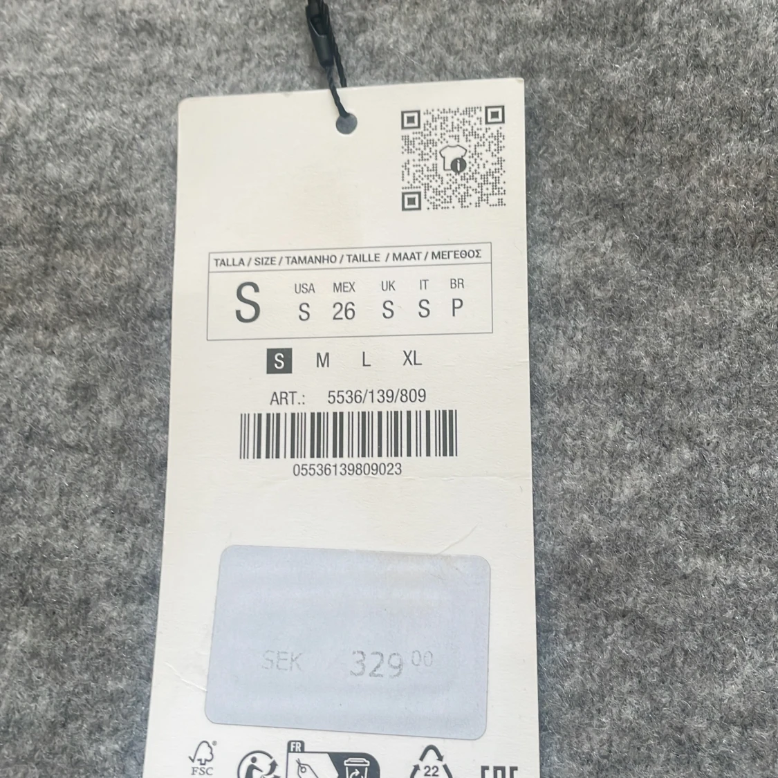 Grå stickad tröja från Zara - 1