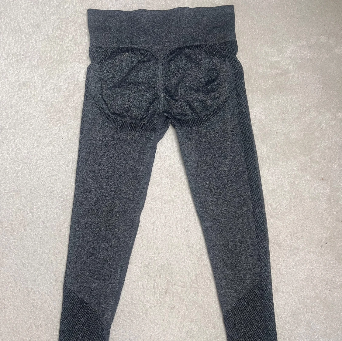 Mörkgrå seamless leggings - 1