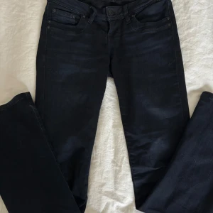 Nattblå jeans från LTB  - Nattblå jeans från Ltb!💖
