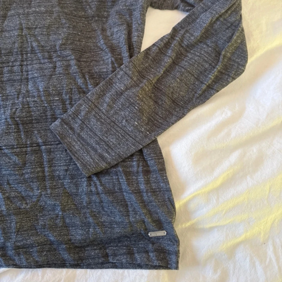 Mörkgrå långärmad tröja från edc - 2