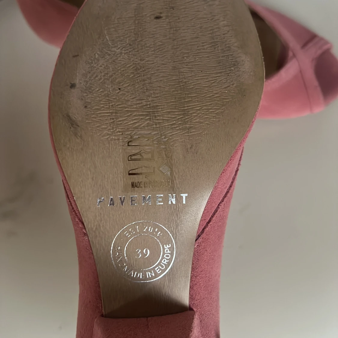 Rosa mocka pumps från Pavement - 2