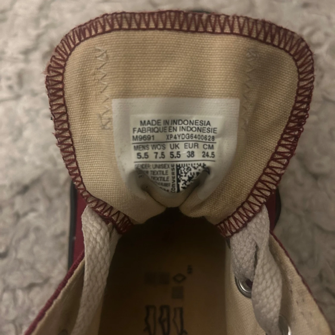 Röda Converse sneakers, storlek 38 - 1