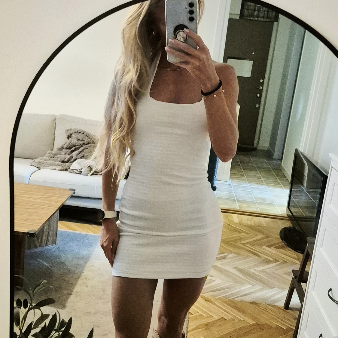 Vit halter neck klänning - 2