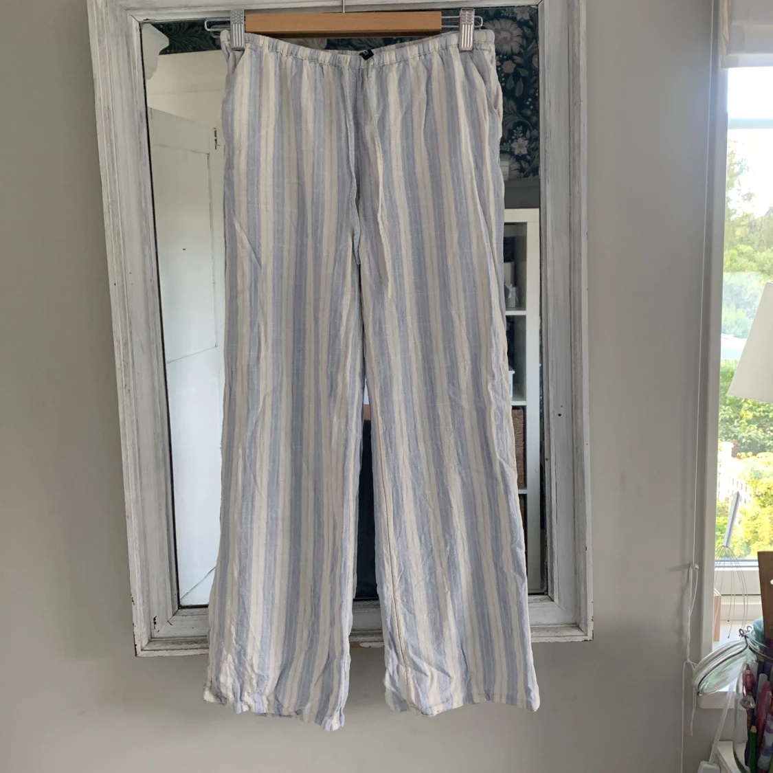 Randiga linnebyxor från H&M XS