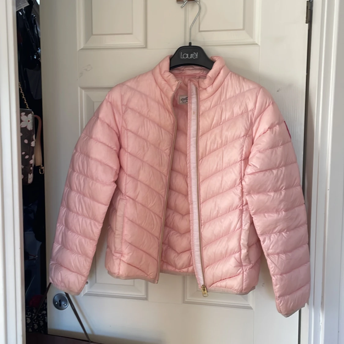 Ljusrosa pufferjacka Hampton Republic