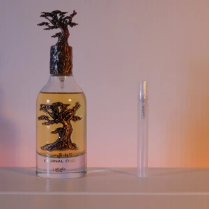Eternal oud 5ml sample - Säljer en 5ml sample av Lattafa Eternal oud. Läs Plickbeskrivning. Säljer många sampels i olika storlekar, bara att gå in på min sida.
