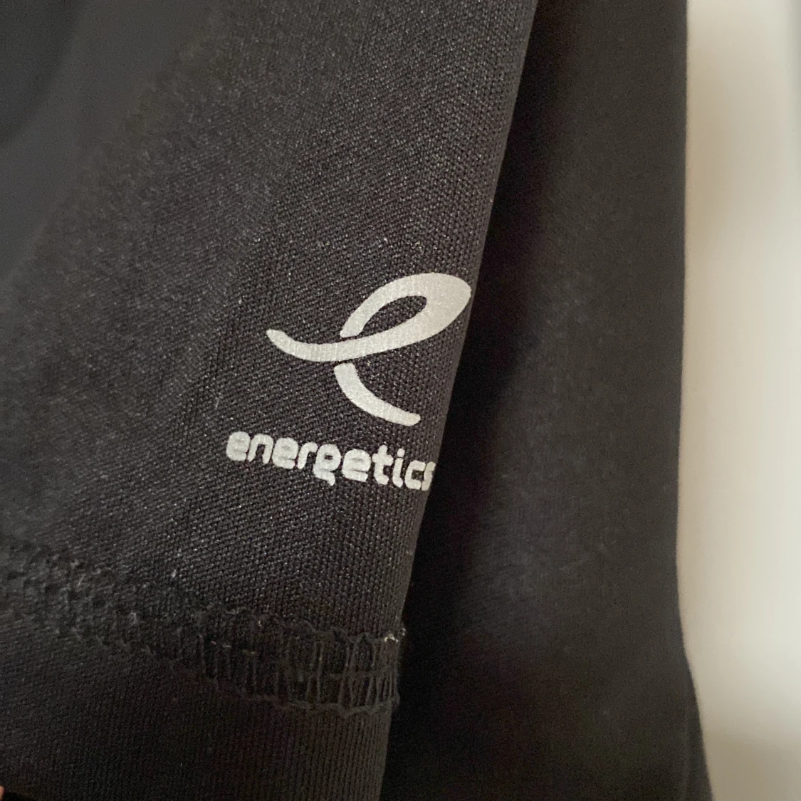 Svart sport-t-shirt från Energetics - 3