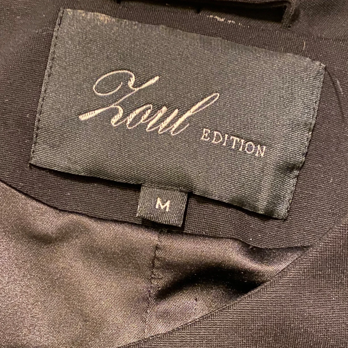 Svart jacka från Xoul Edition - 2